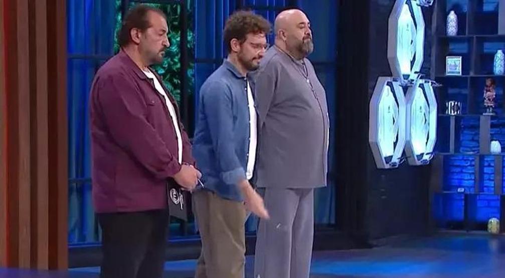 تم إلقاء ملعقة في MasterCheft وهذا هو المتسابق الذي فاز بجائزة 100 ألف ليرة تركية...