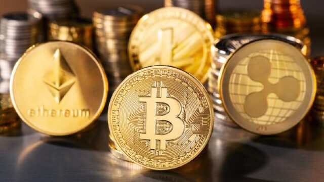 Harga Bitcoin mencetak rekor tertinggi baru pada Senin (16/12) setelah Trump kembali menegaskan rencananya membangun cadangan strategis aset kripto tersebut.