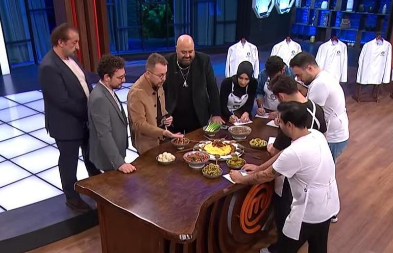 من فاز بالسترة الأولى الليلة من فاز بسترة الشيف في 22 ديسمبر 2024. ماذا حدث في MasterChef تركيا؟