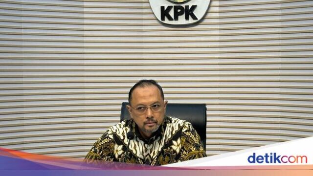 KPK تتهم PT STJ كمشتبه به في الشركة في قضية الفساد على الطرق عبر سومطرة
