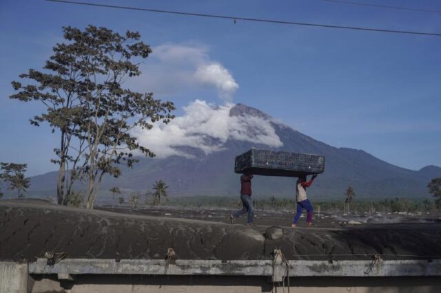 Dokumentasi Gunung Semeru.