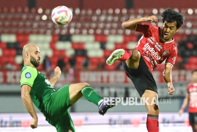 فاز بالي يونايتد على بيرسيبايا سورابايا 2-0
