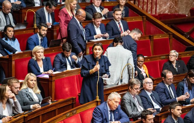 Un député nous explique pourquoi il est favorable au cumul des mandats, comme Bayrou