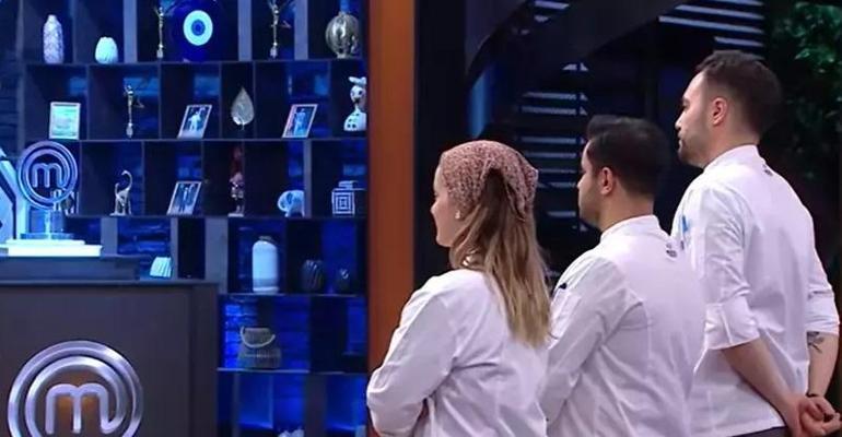 المتأهل للنهائي الثاني في MASTERCHEF 10 يناير 2025: من أصبح المتأهل الثاني للتصفيات النهائية في MasterChef، وهو المتسابقون سميح، إيدا، كرم...