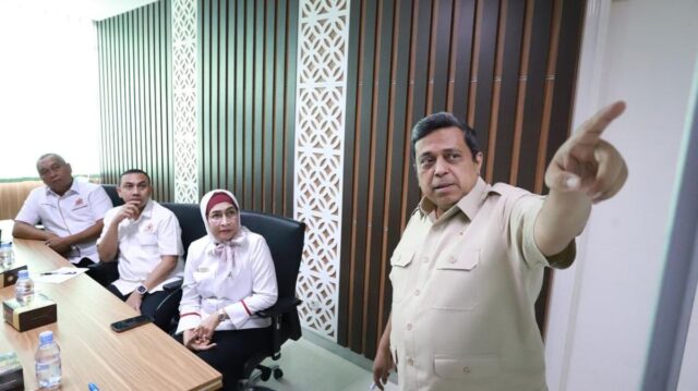 يدعم تعاون BPJH-Kadin Jakarta أهداف Prabowo الاقتصادية البالغة 8 في المائة
