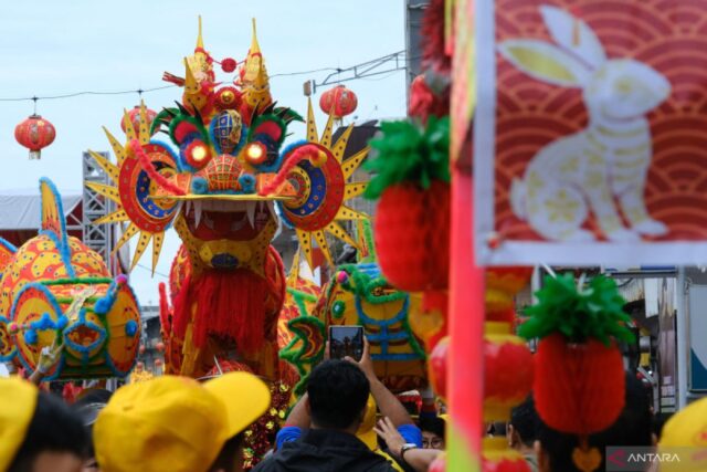 Chinese New Year, Cap Go Meh draw tourists to Pontianak