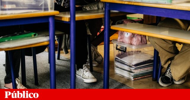 تعرض شاب لهجوم بالمنجل بجوار مدرسة Escola Secundária São João do Estoril | مدرسة ساو جواو دو استوريل الثانوية
