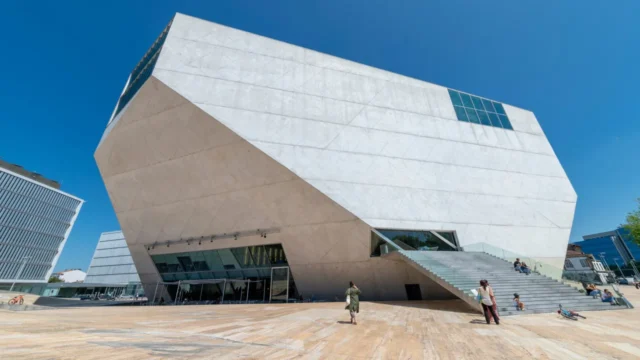 يمثل Caminhos Cruzados بداية الموسم الجديد من Casa da Música
