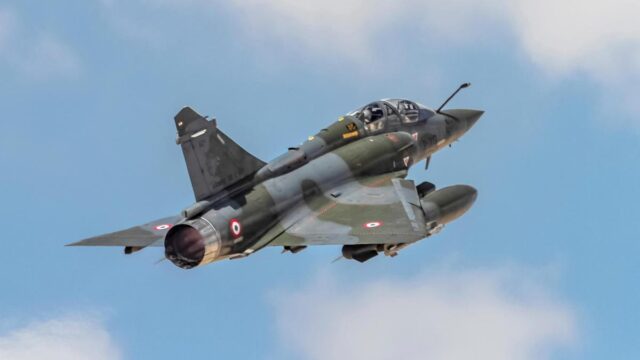 حصلت أوكرانيا على طائرات مقاتلة Mirage 2000 أرسلتها فرنسا
