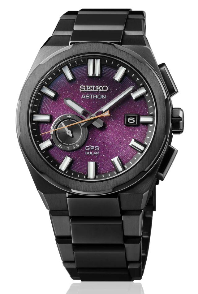 Seiko Astron GPS Solar ، ساعة الحكم الذاتي الكلي
