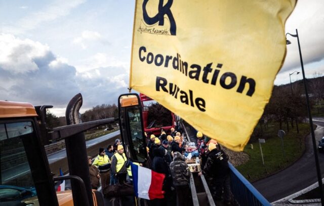 La Coordination rurale érige un « mur des cons » entre Auch et Toulouse